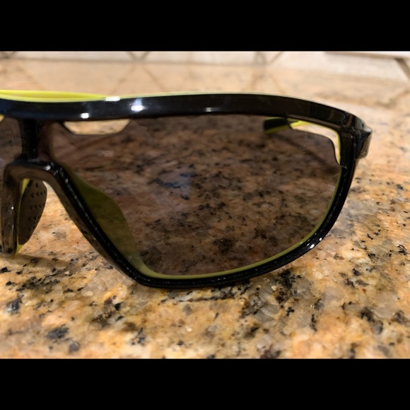 Nike Road Machine Sunglasses - Picture 3 of 5